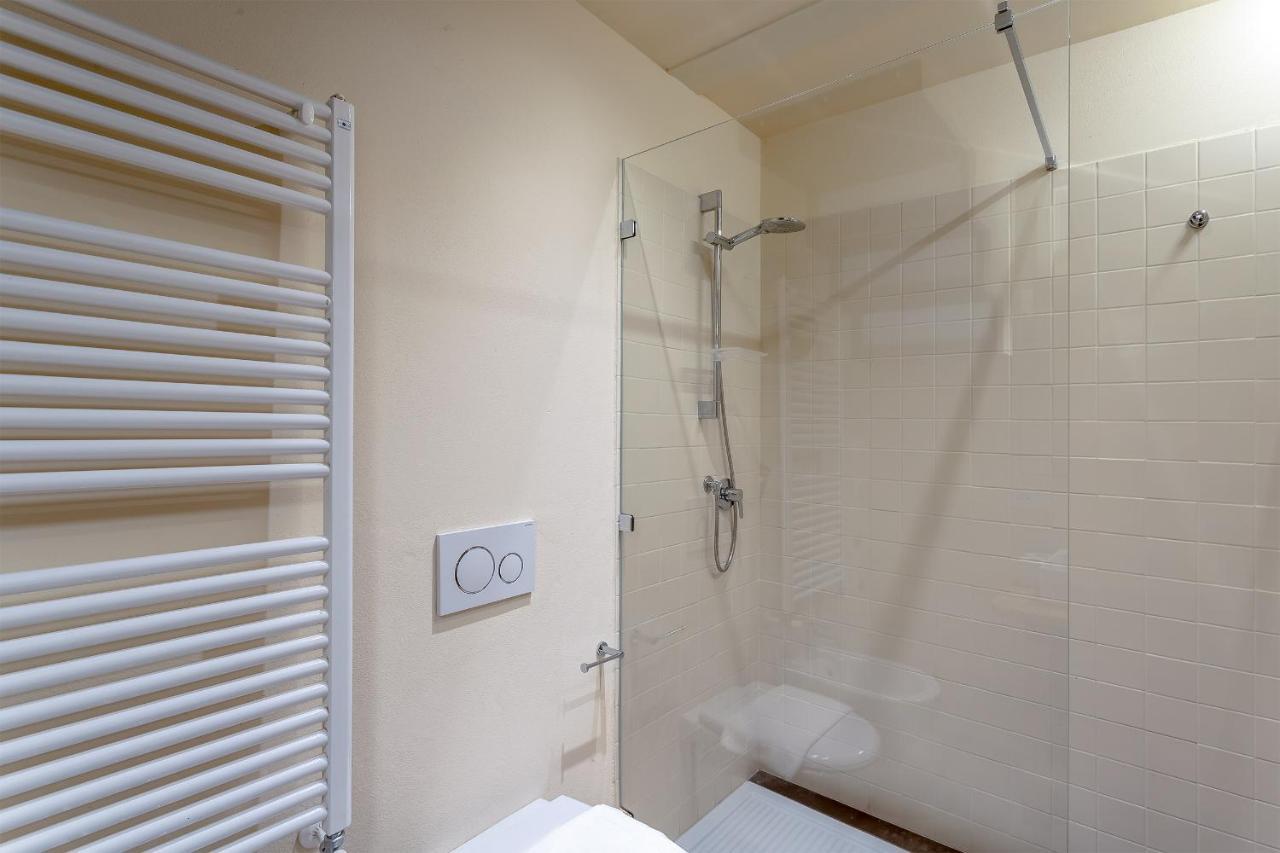 Ramaglianti Apartments Suite Tre ฟลอเรนซ์ ภายนอก รูปภาพ