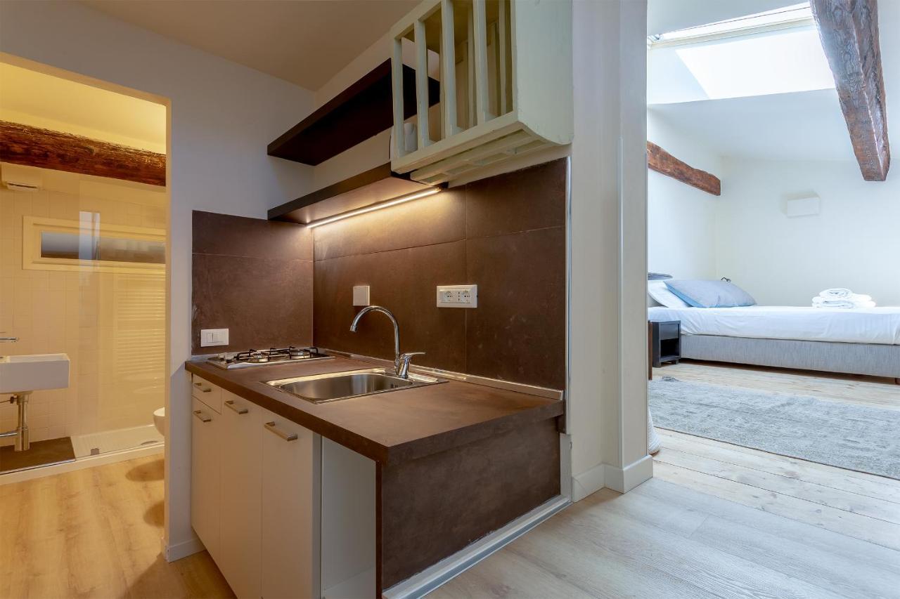 Ramaglianti Apartments Suite Tre ฟลอเรนซ์ ภายนอก รูปภาพ