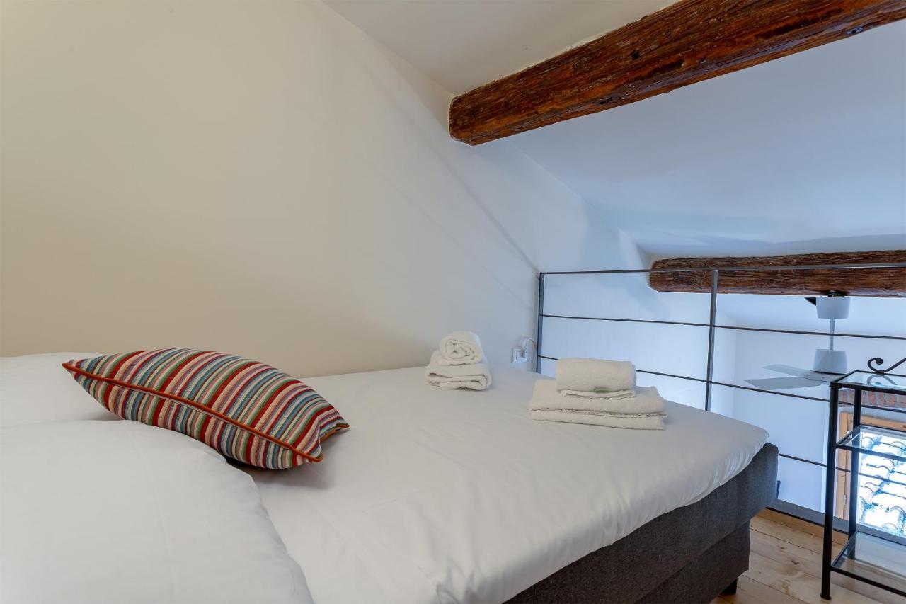Ramaglianti Apartments Suite Tre ฟลอเรนซ์ ภายนอก รูปภาพ