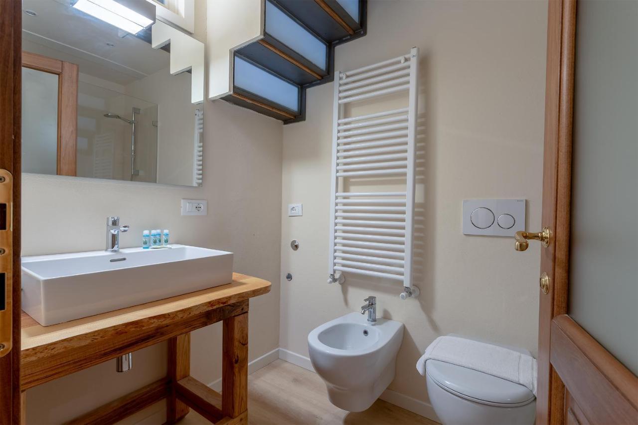 Ramaglianti Apartments Suite Tre ฟลอเรนซ์ ภายนอก รูปภาพ